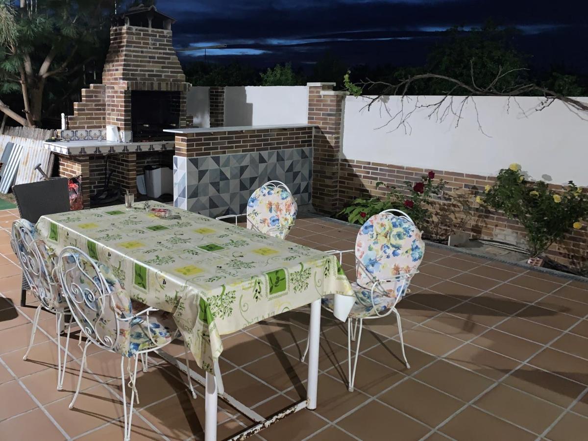 Chalet Villa Maria Burguillos de Toledo Esterno foto